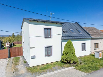 Prodej  rodinného domu 210 m², pozemek 1 674 m²
