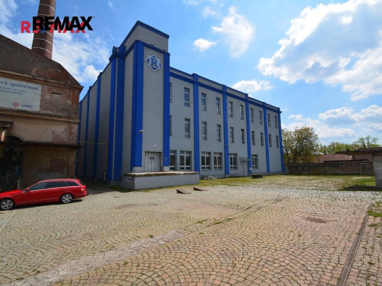 Pronájem komerčního prostoru, 2 756 m² (11 z 14)