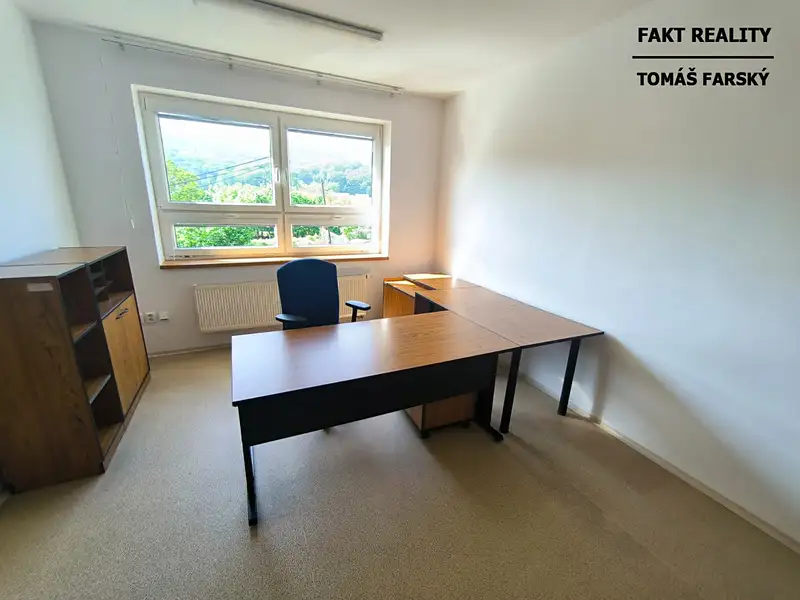 Pronájem kanceláře 16 m², Ústí nad Labem – náhled fotky 2