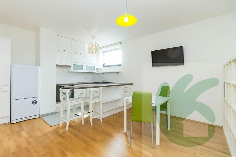 Pronájem bytu 2+kk 48 m²