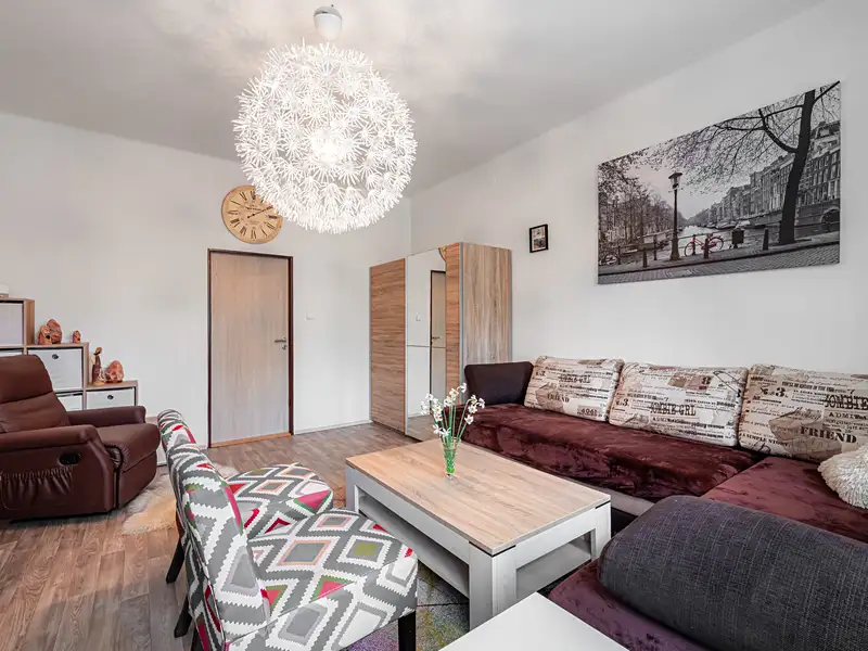 Prodej bytu 2+1 72 m², Jihlava – náhled fotky 2