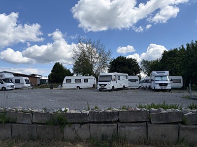 Pronájem garážového stání 30 m² — photo 2