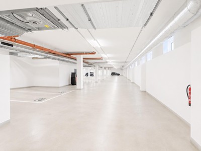 Pronájem garážového stání 15 m² — photo 3