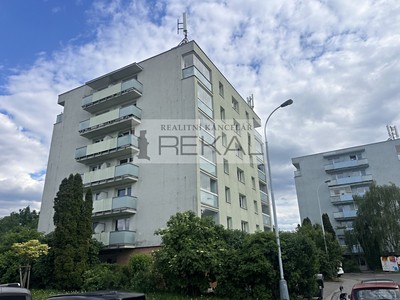 Pronájem bytu 2+kk 65 m²