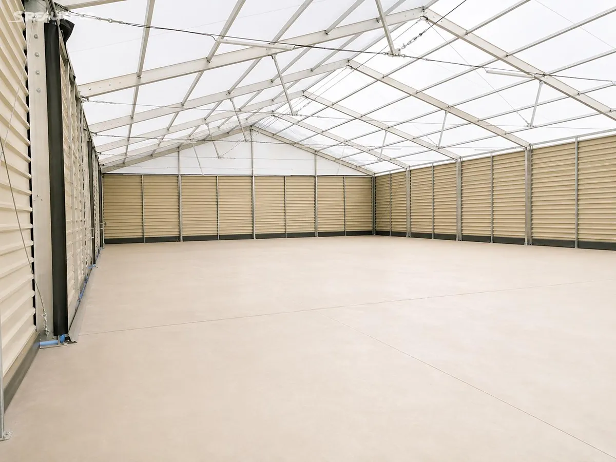 Pronájem skladového prostoru 200 m² – pohled 2