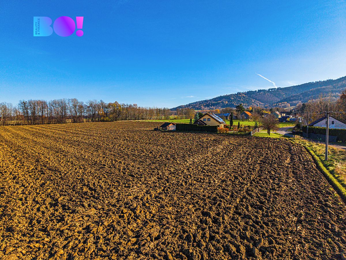 Prodej stavebního pozemku 930 m², Dobratice – fotka 1 z 3