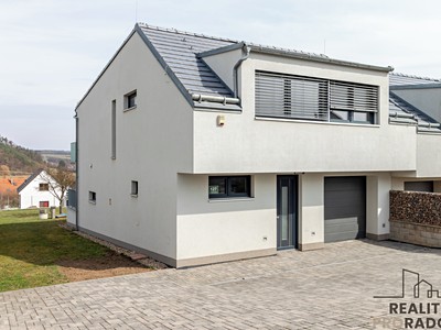 Prodej  rodinného domu 191 m², pozemek 938 m²