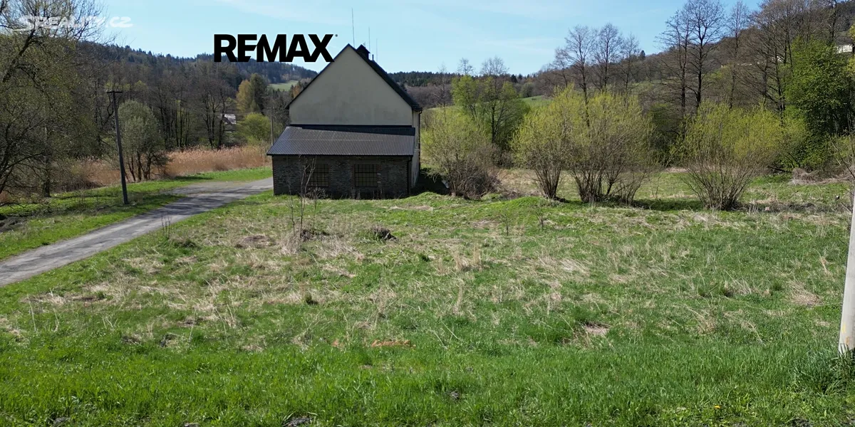 Prodej stavebního pozemku 1014 m² – pohled 6