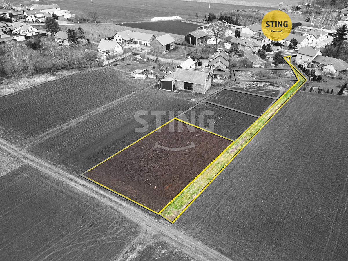 Prodej stavebního pozemku 1000 m², Opava – fotka 1 z 3