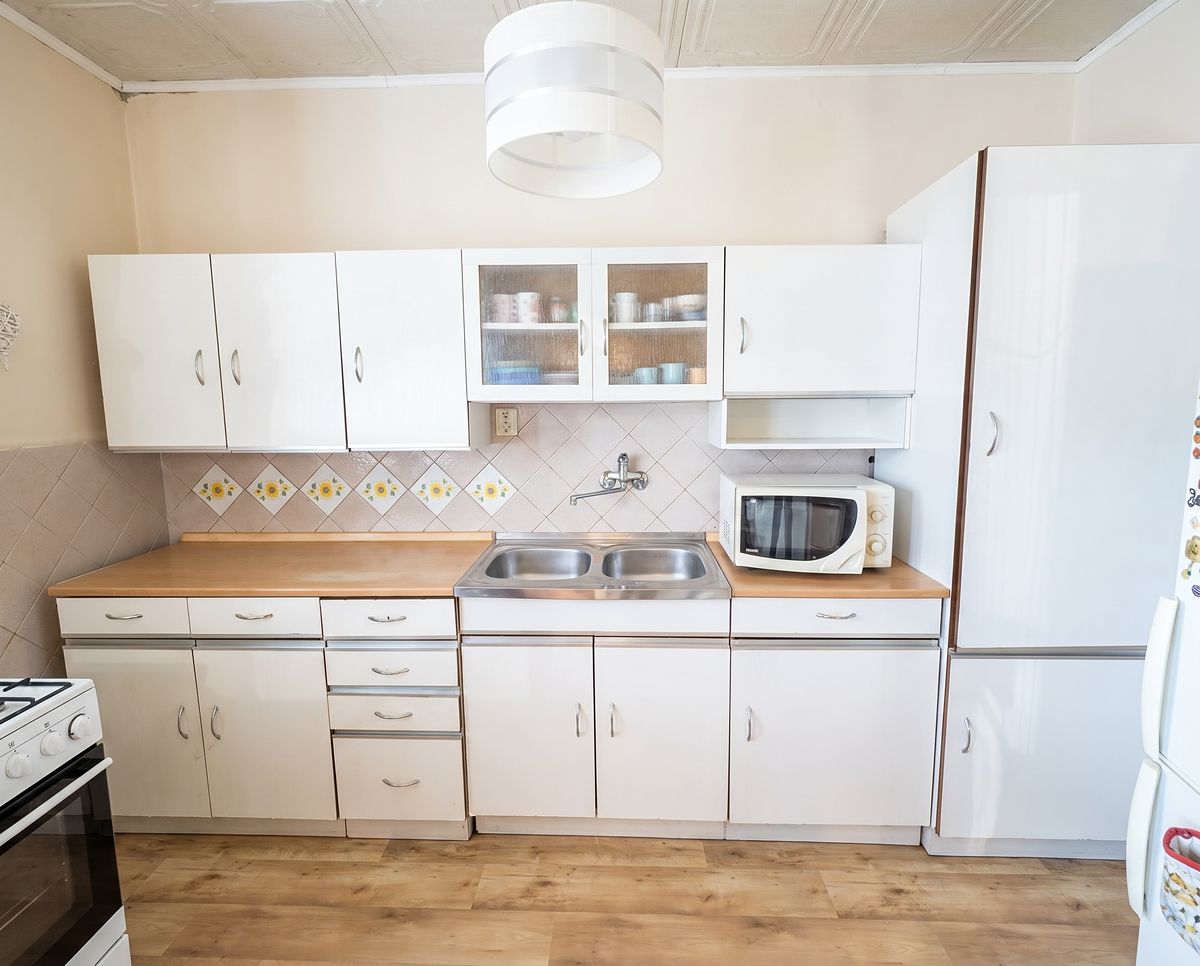 Prodej rodinného domu 100 m², pozemek 144 m² – fotografie 2
