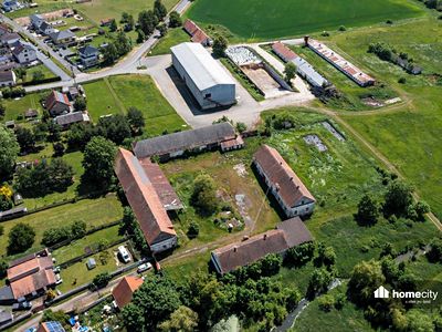 Prodej komerční nemovitosti 1300 m²