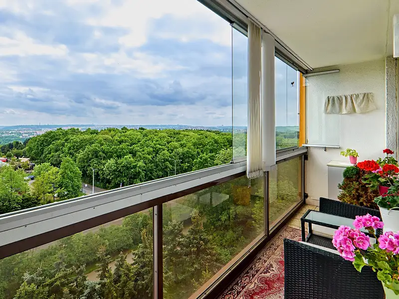 Prodej bytu 3+1 65 m², Praha – náhled fotky 1