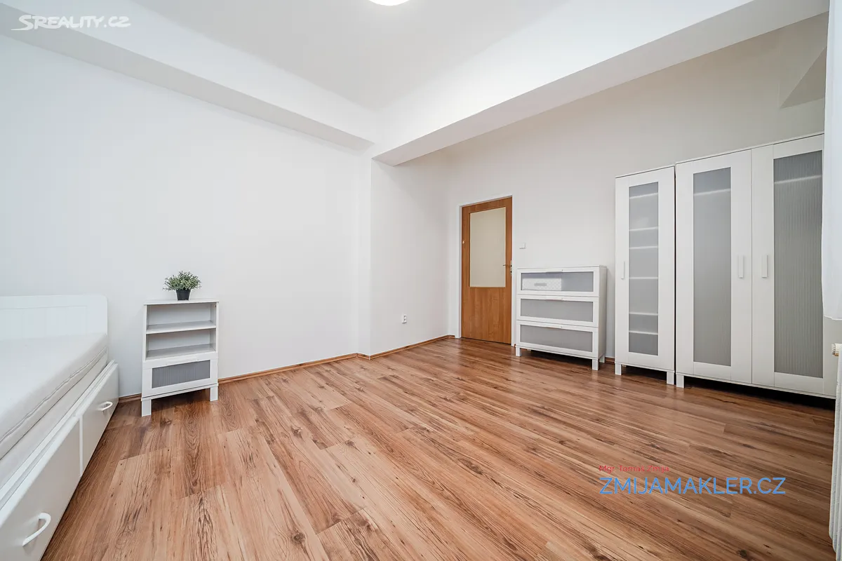 Pronájem bytu 3+1 82 m² - Więcej