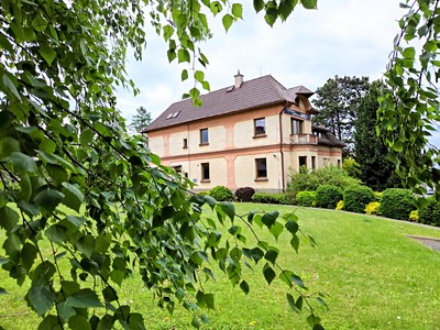 Prodej kanceláře 360 m²