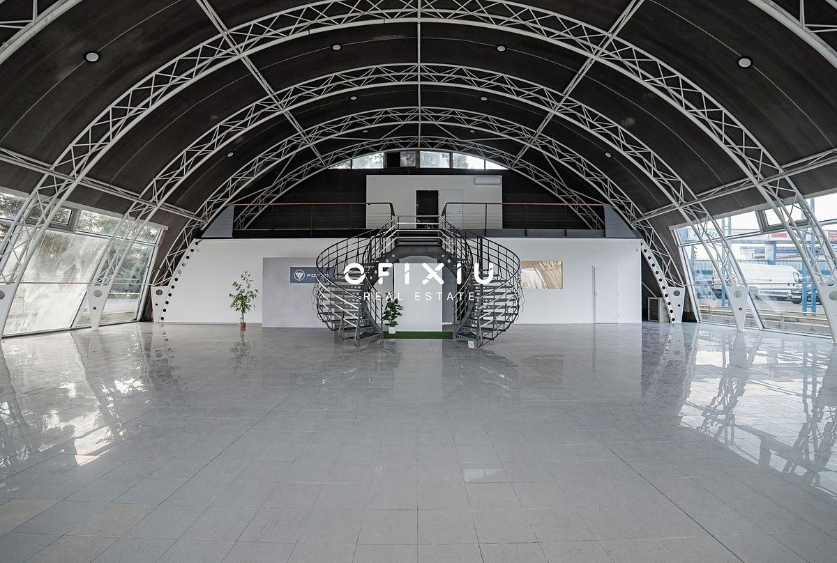 Prodej skladového prostoru 400 m² – fotografie 3
