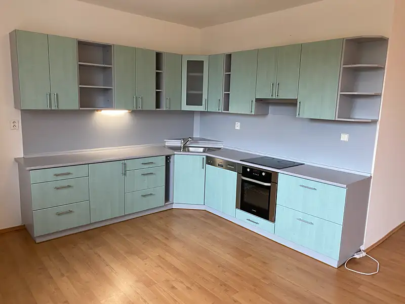 Pronájem bytu 3+kk 140 m², Louny – náhled fotky 2