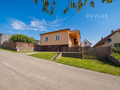 Prodej  rodinného domu 181 m², pozemek 797 m²