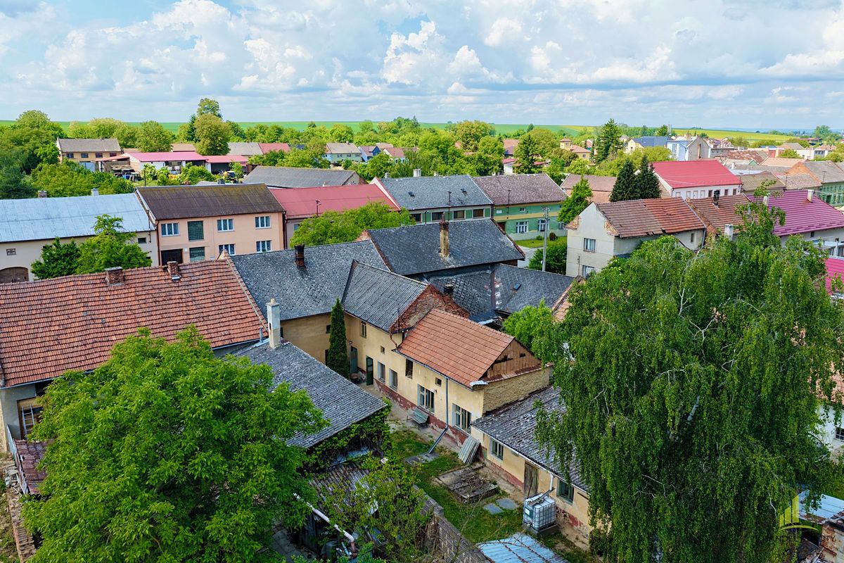 Prodej stavebního pozemku 633 m² – fotografie 3