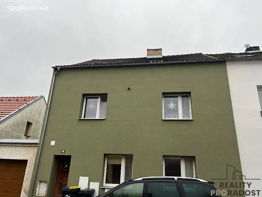 Prodej rodinného domu 280 m², pozemek 268 m², Chabařovice
