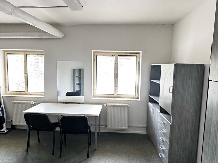Комерційне приміщення на продаж, 1 574 м² (11 з 18)