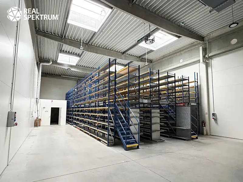 Prodej obchodního prostoru 462 m², Znojmo – náhled fotky 3