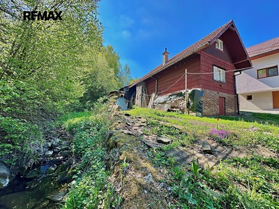 Prodej  rodinného domu 94 m², pozemek 3 851 m²