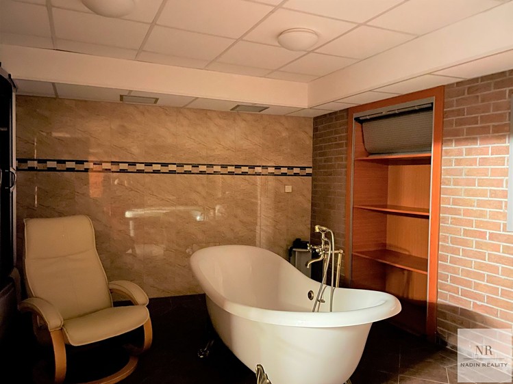 Комерційне приміщення в оренду, 200 м² (5 з 19)