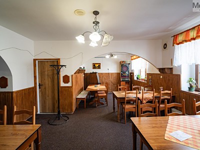 Prodej  rodinného domu 388 m², pozemek 648 m² — photo 4