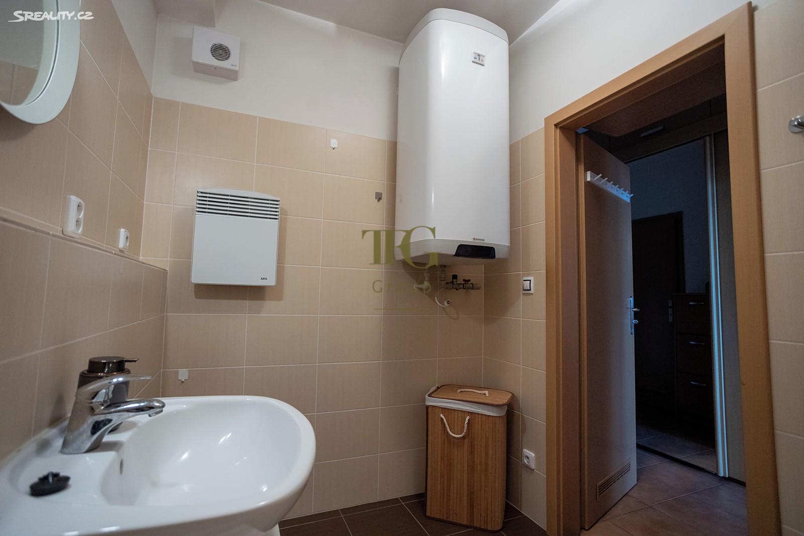 Prodej bytu 3+kk 64 m² (Jednopodlažní) - More