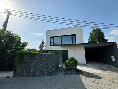 Pronájem  rodinného domu 205 m², pozemek 485 m² — photo 3