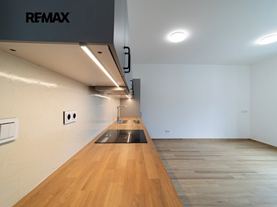 Pronájem bytu 2+kk 37 m²