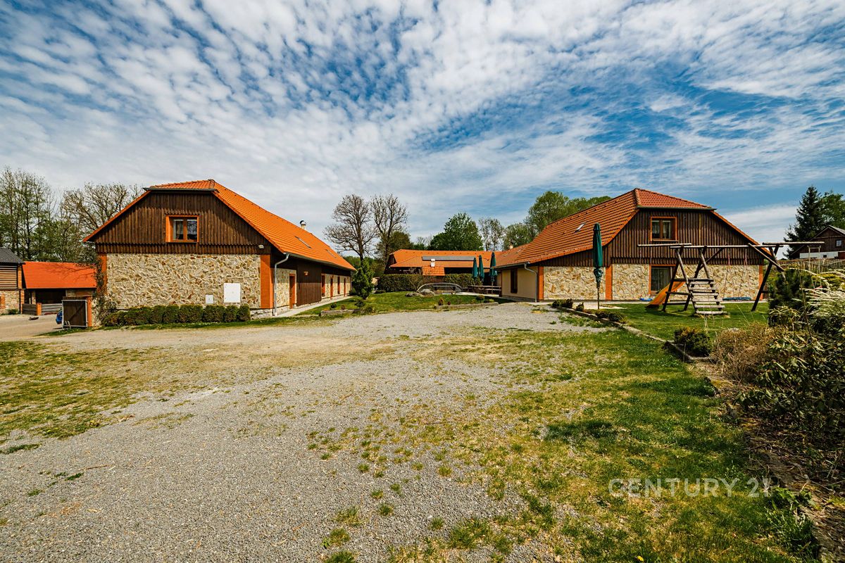 Prodej zemědělské usedlosti 1320 m², pozemek 3144 m²