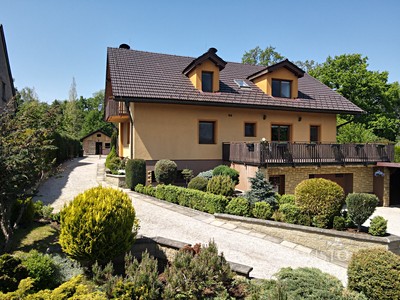 Prodej  rodinného domu 425 m², pozemek 1 449 m² — photo 4