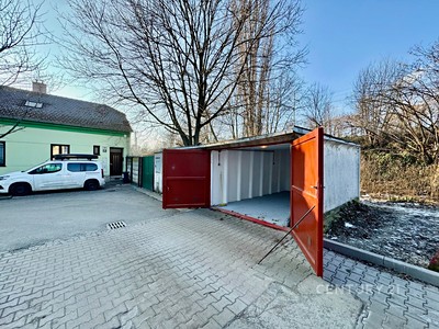 Pronájem garáže 18 m² — photo 2