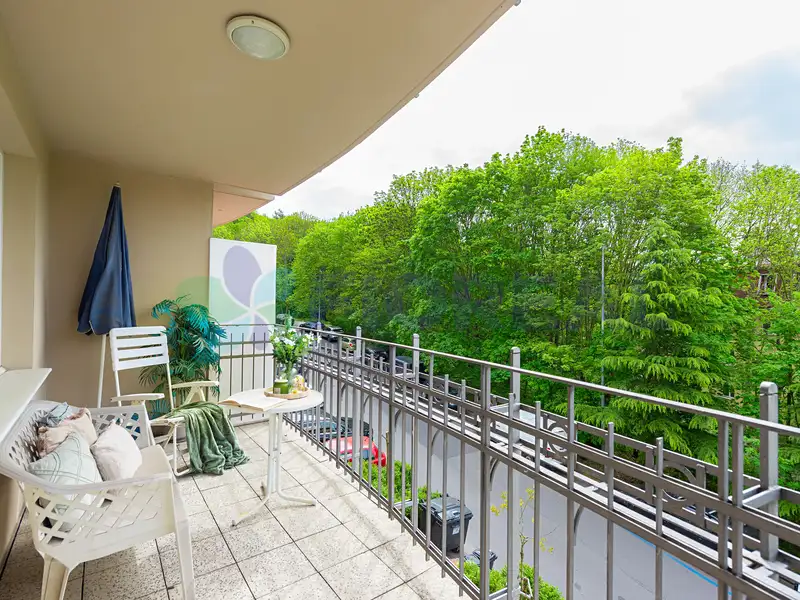 Prodej bytu 4+kk 109 m², Praha – náhled fotky 3