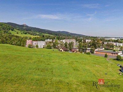 Prodej  stavebního pozemku 1 333 m² — photo 2