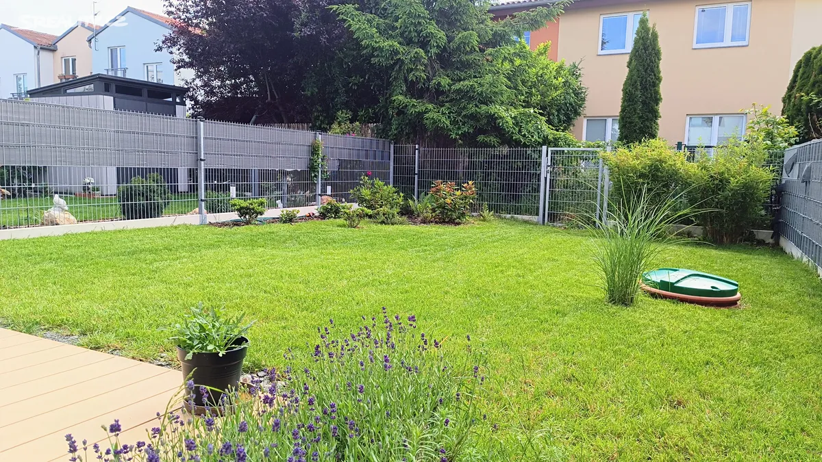 Pronájem rodinného domu 154 m², pozemek 200 m² – pohled 2