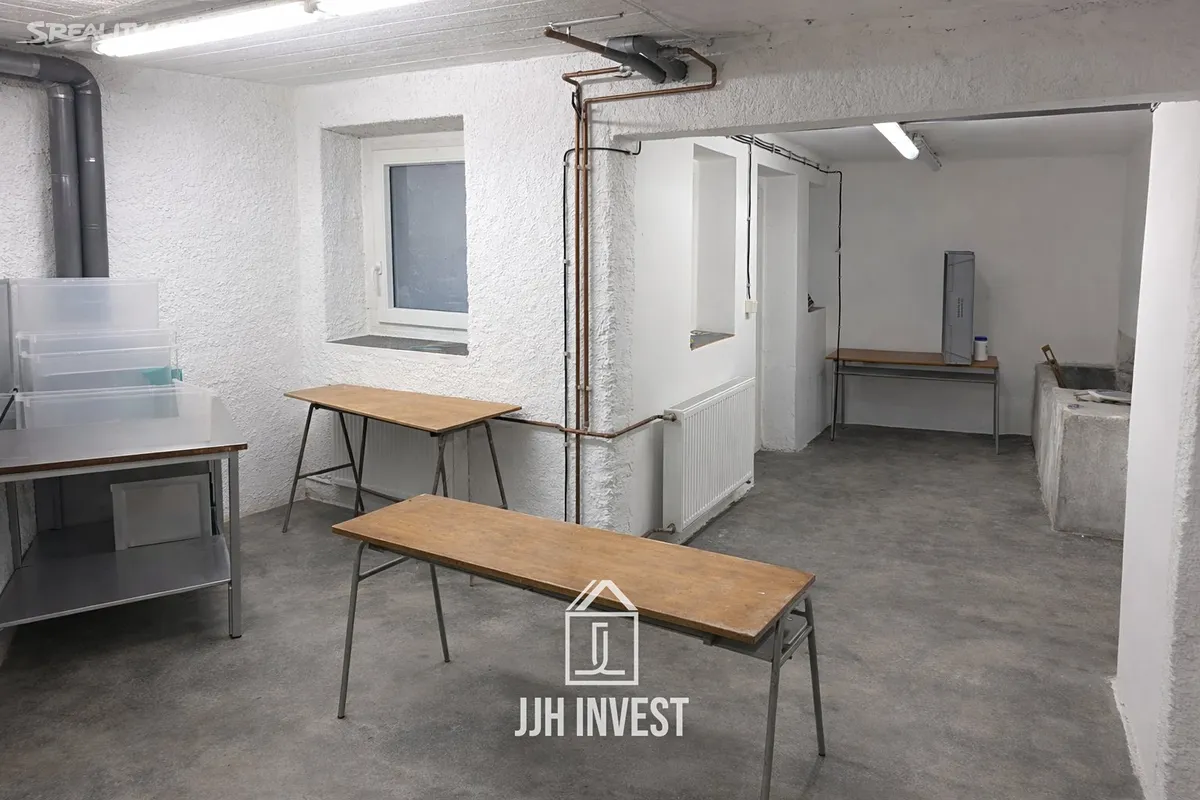 Pronájem kanceláře 112 m² - Widok 3