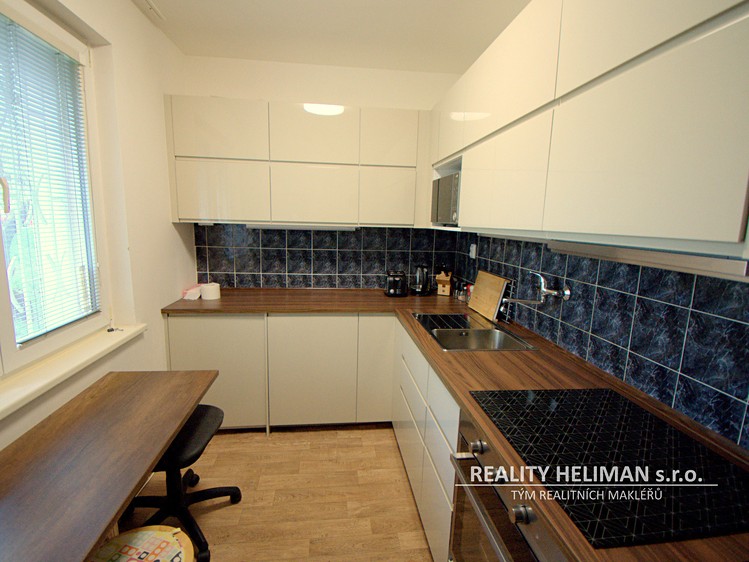Pronájem bytu 3+1, 68 m² (13 z 19)