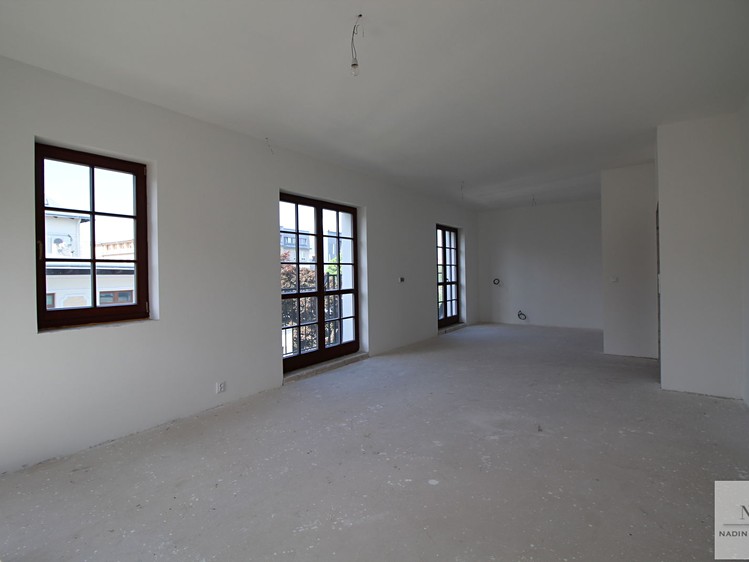 Prodej komerčního prostoru, 1 336 m² (25 z 27)