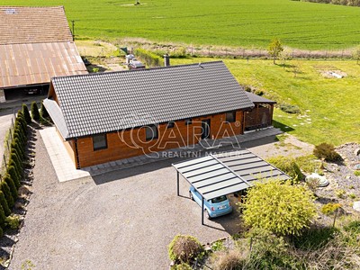 Prodej  rodinného domu 144 m², pozemek 6 118 m²