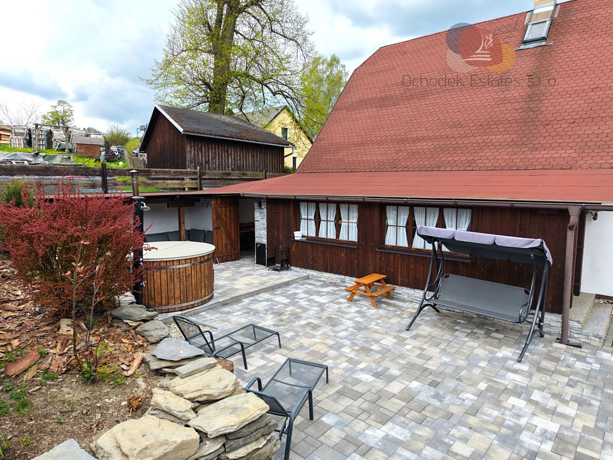 Prodej rodinného domu 200 m², pozemek 567 m² – fotografie 5