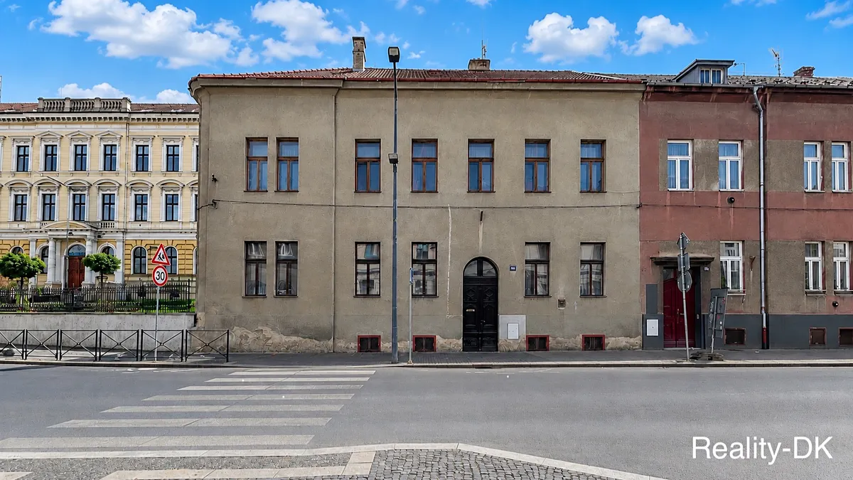 Prodej rodinného domu 400 m², pozemek 445 m²