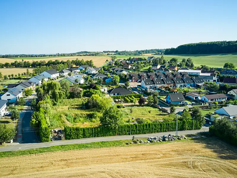 Prodej stavebního pozemku 1321 m², Tršice – náhled fotky 2