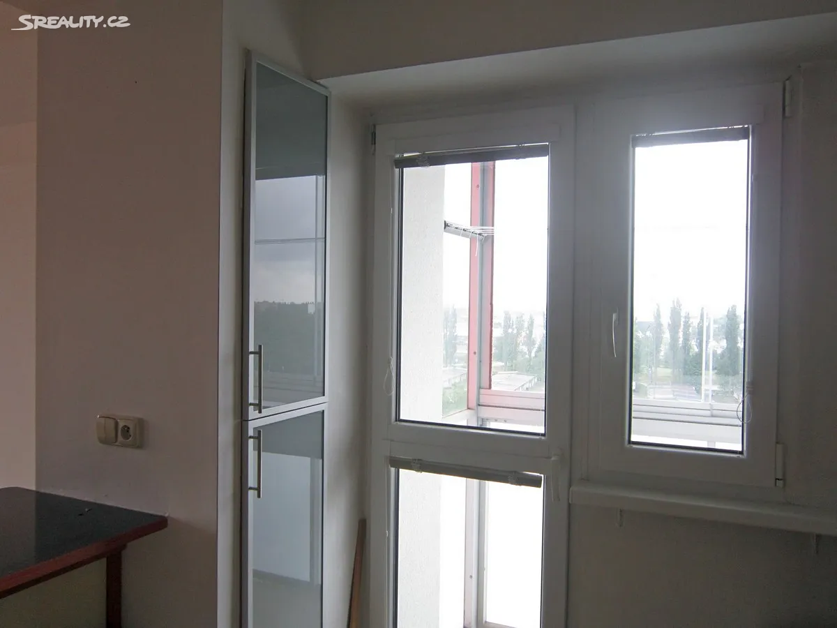 Prodej bytu 3+1 63 m² – pohled 5
