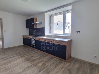 Pronájem bytu 2+1 106 m² — photo 4