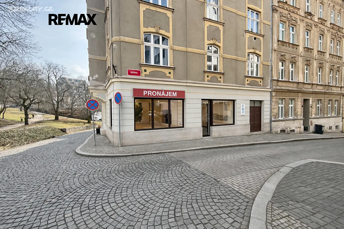 Pronájem obchodního prostoru 42 m² – pohled 3