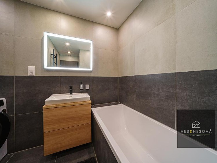 Wohnung 5+kk zum Kauf, 124 m² (20 von 22)