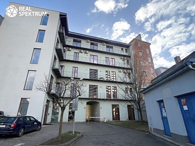 Pronájem kanceláře 106 m² — photo 2