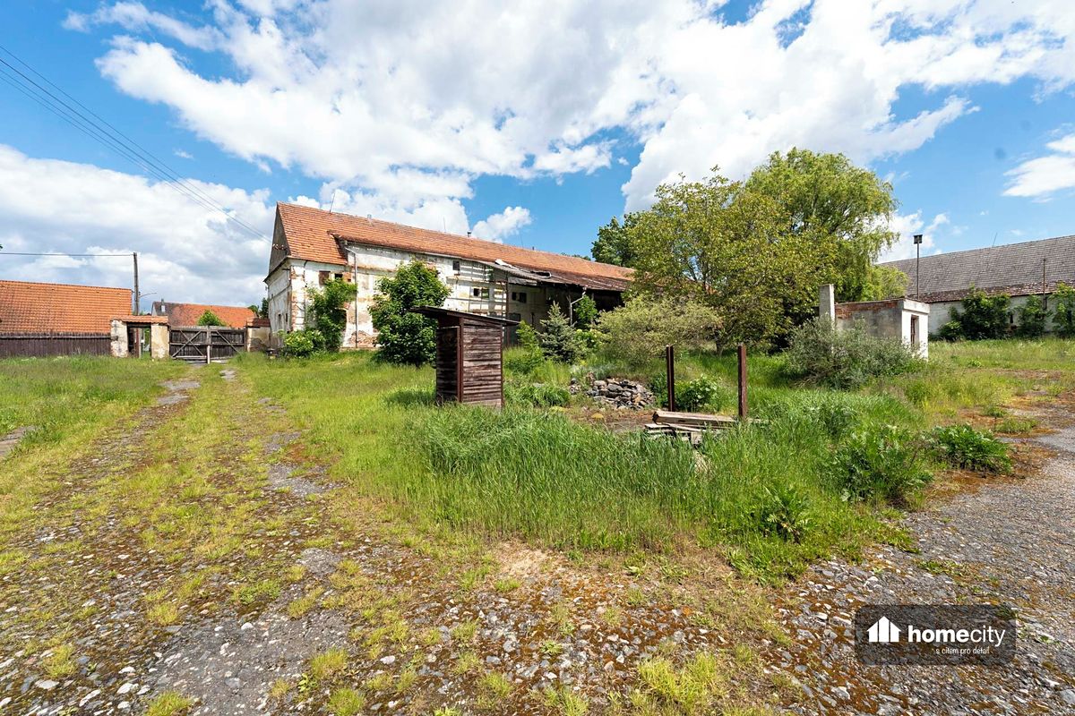 Prodej komerční nemovitosti 1300 m² – fotografie 5